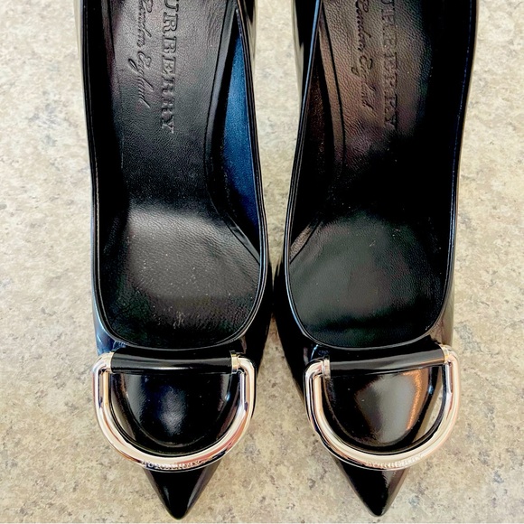Burberry Shoes - Brand new BURBERRY black pumps! Size 39 never worn.